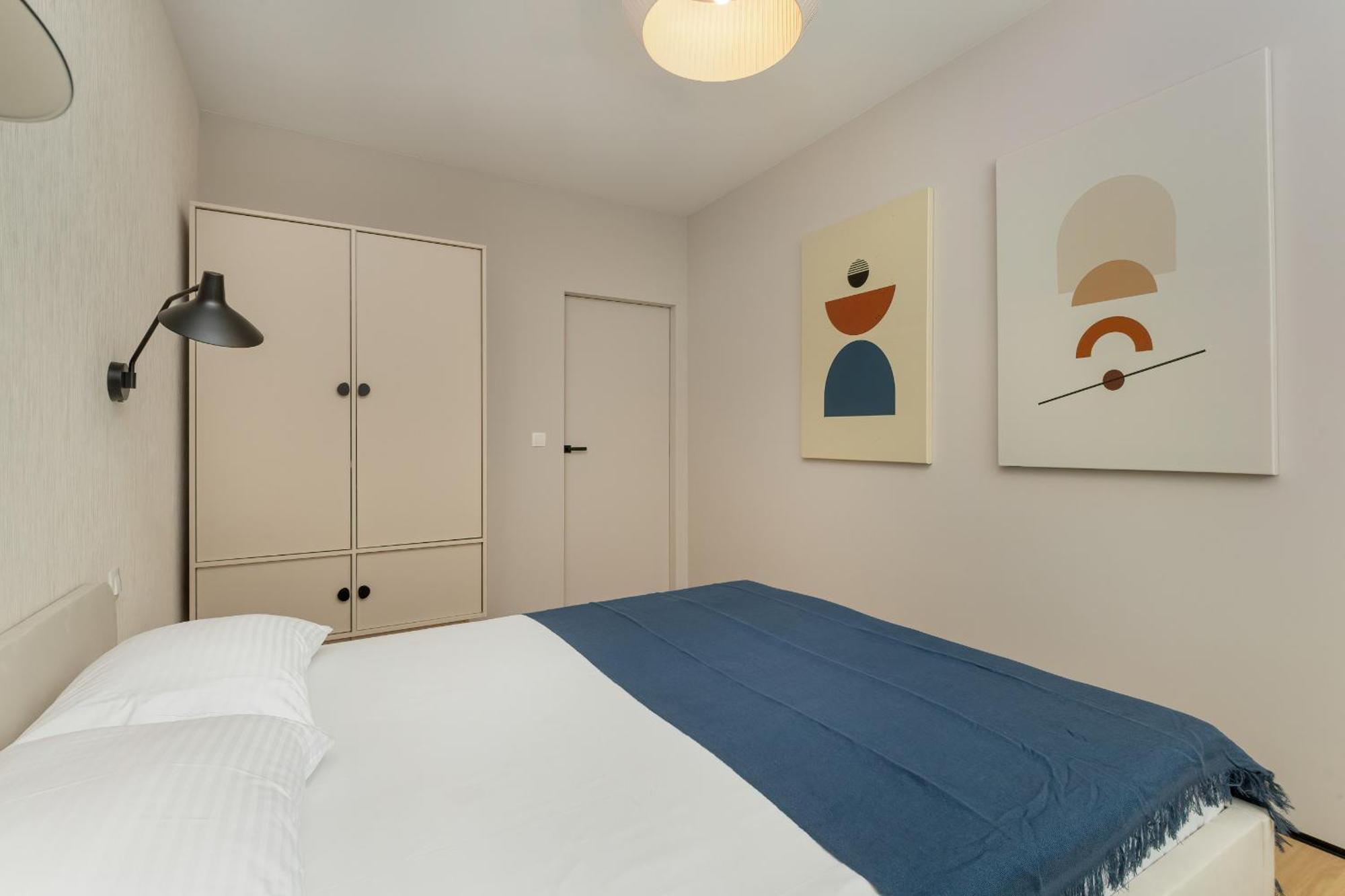 Stylowe Apartmenty Z Parkingiem Popieluszki W Gdansku By Renters Leilighet Gdańsk