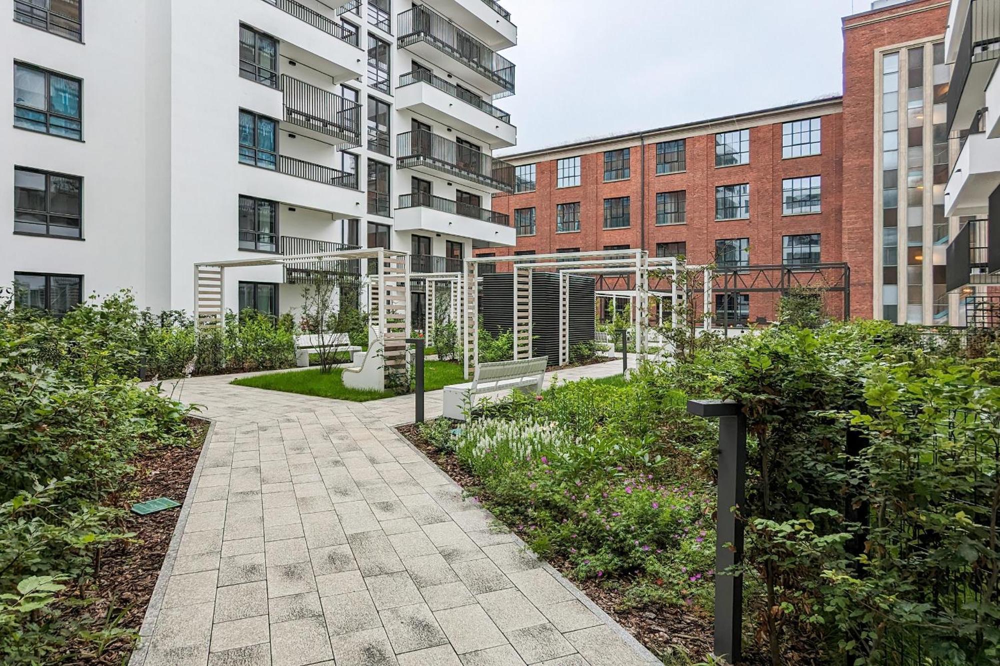 Stylowe Apartmenty Z Parkingiem Popieluszki W Gdansku By Renters Leilighet